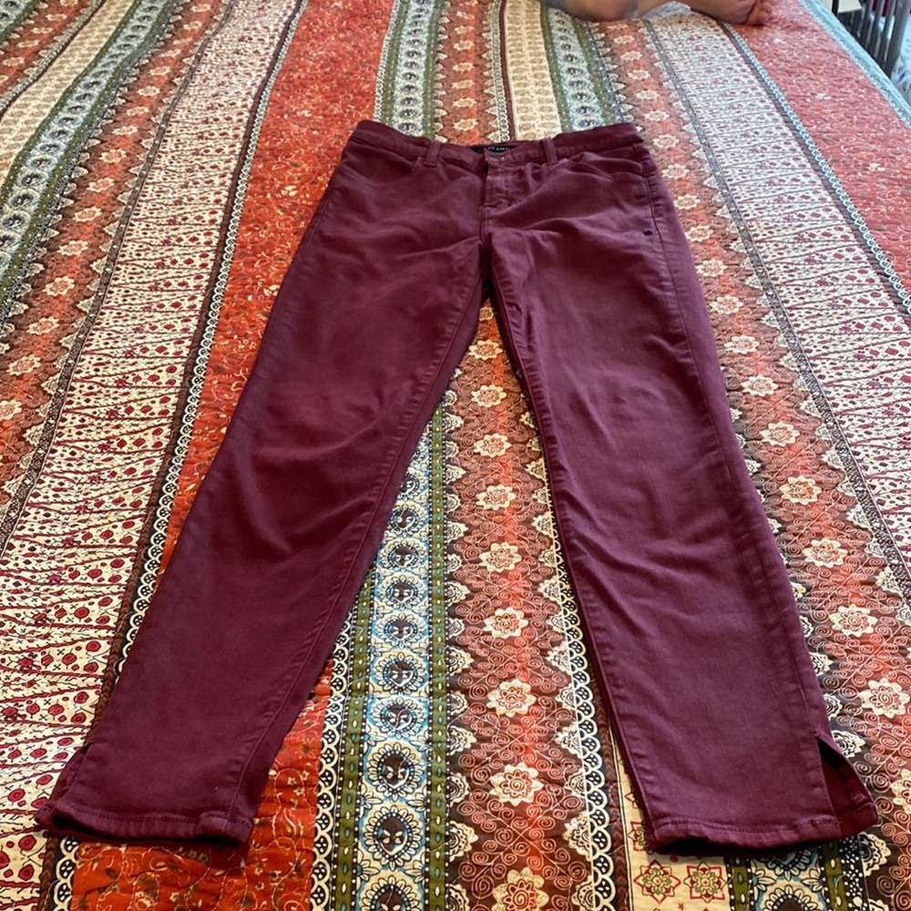 J brand burgundy stretchy jeans with ankle slits - Picture 1 of 6